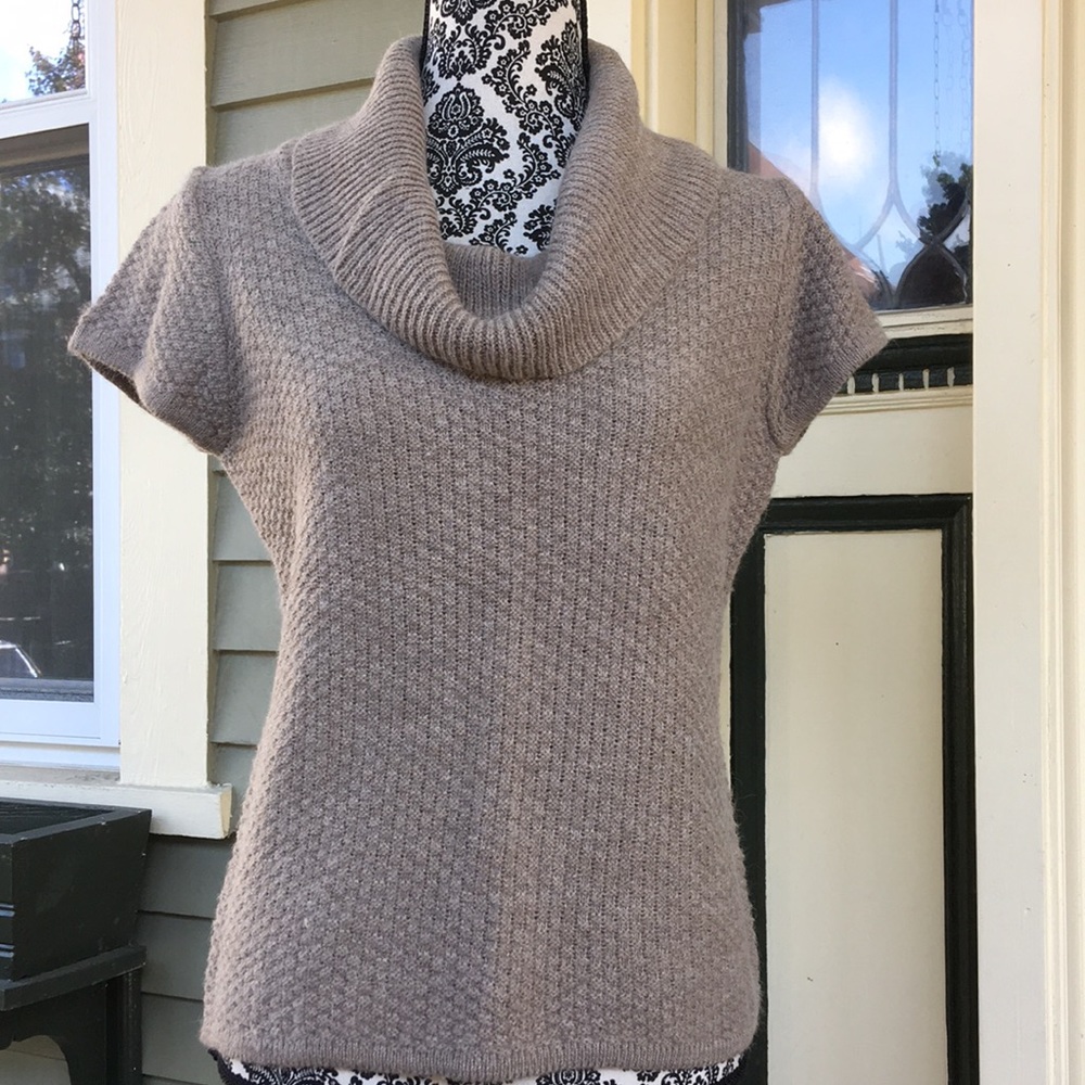 Like new alpaca blend Stambecco sweater